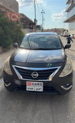 نيسان فيرسا